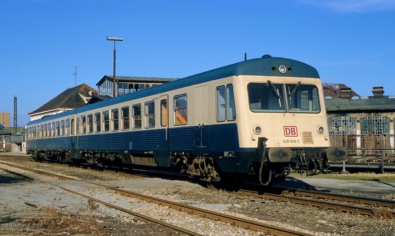 628 008