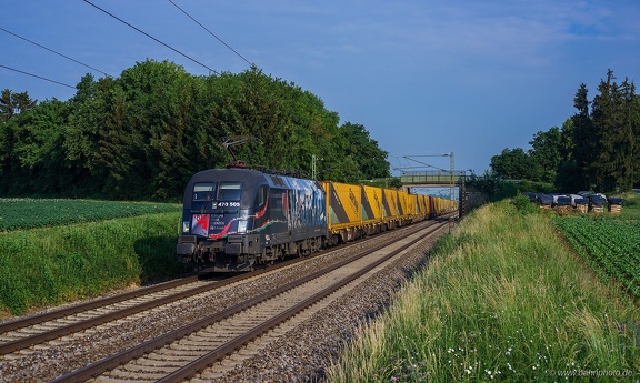 470 505