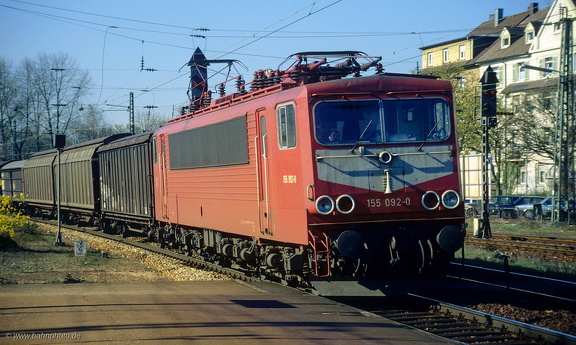 155 092