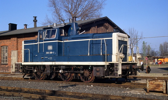 360 308