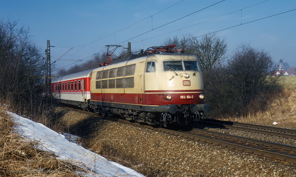 103 164