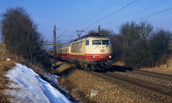 103 241