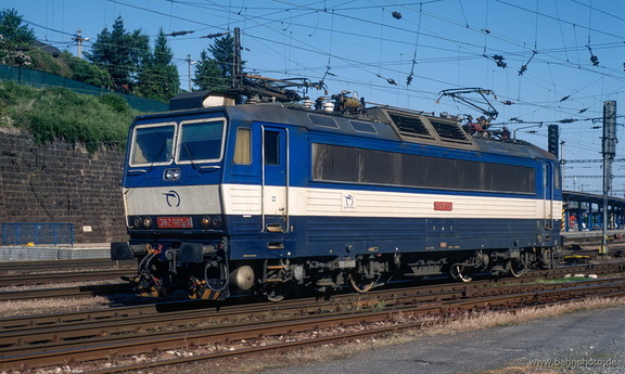 362 009