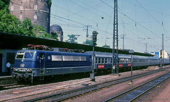 184 001