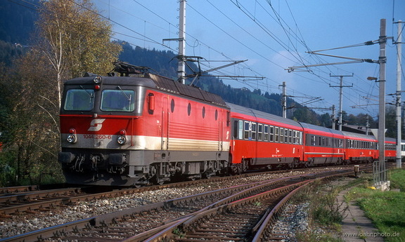 1044 260