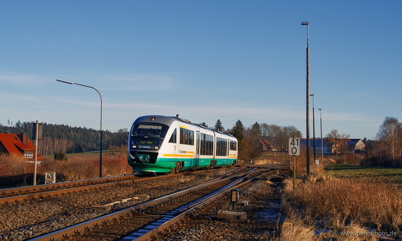 642 312