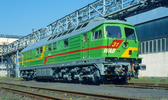 232 037