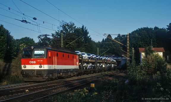 1044 258
