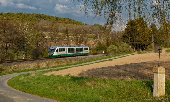 642 316